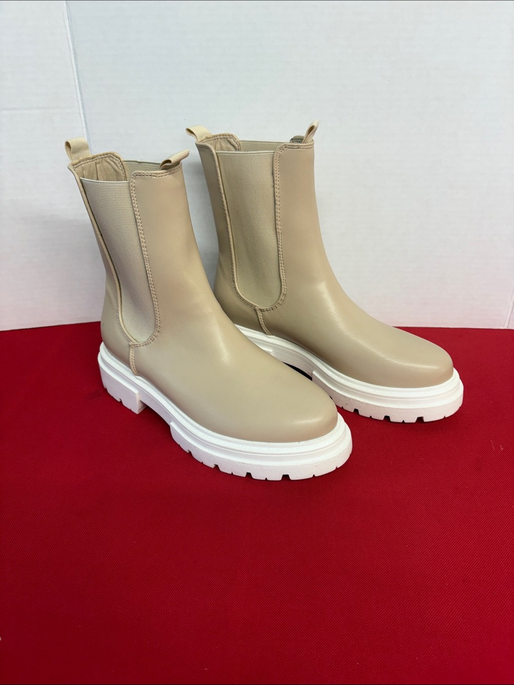 Beige Cozzy Girl Women's  Boots size 8